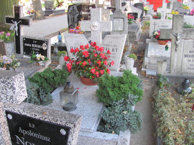 Grób Franciszka Piłat