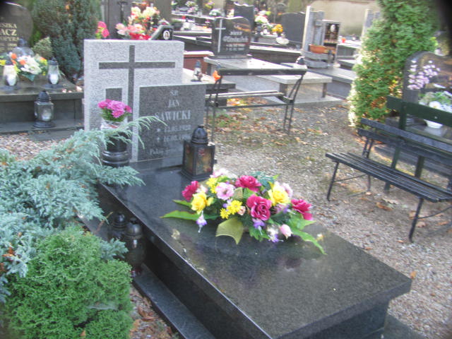 Grób Alicja Sawicka 