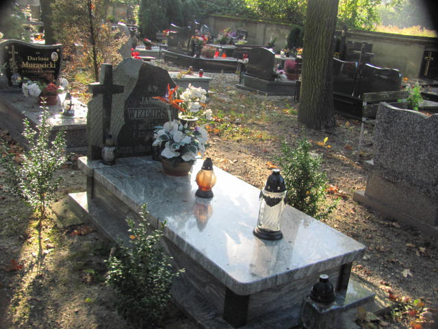 Grób Janusz Wizimirski