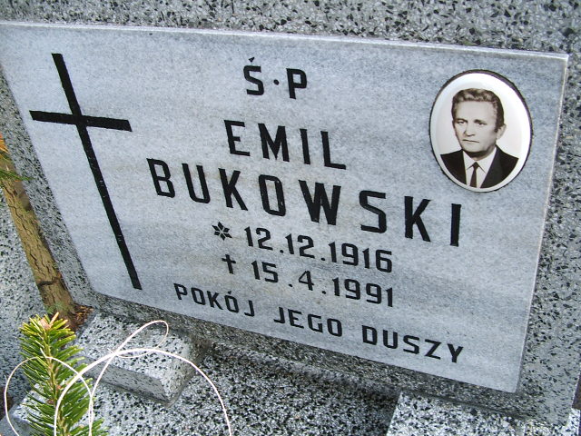 Emil Bukowski 1916 Kąty Wrocławskie - Grobonet - Wyszukiwarka osób pochowanych