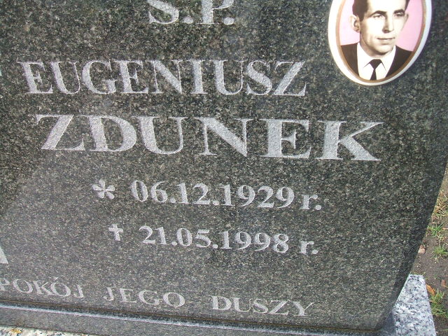Eugeniusz Zdunek 1929 Kąty Wrocławskie - Grobonet - Wyszukiwarka osób pochowanych